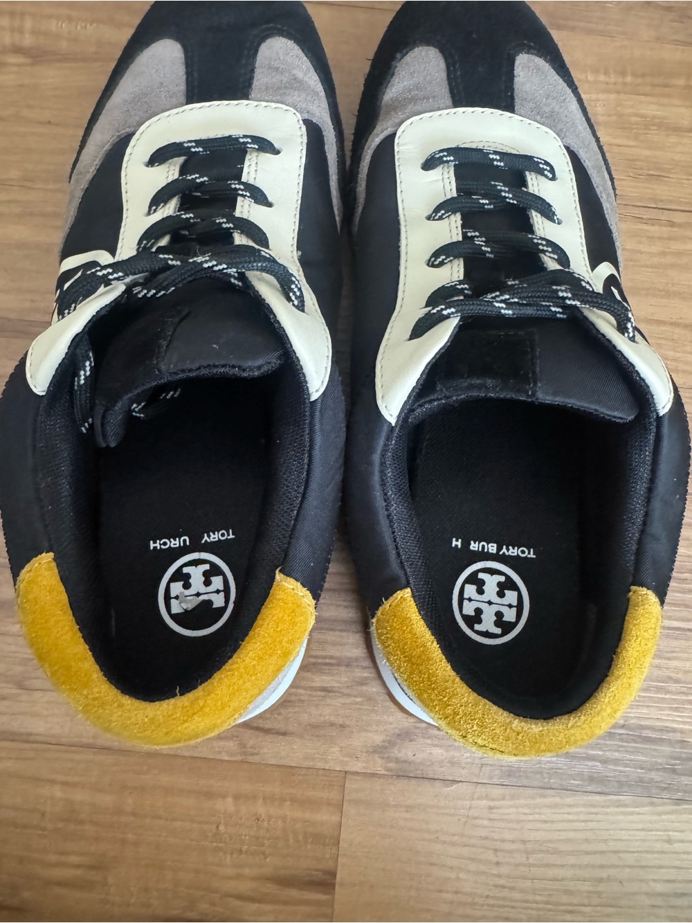 Authentic Tory Burch Annie women’s sneakers - Picture 4 of 7
